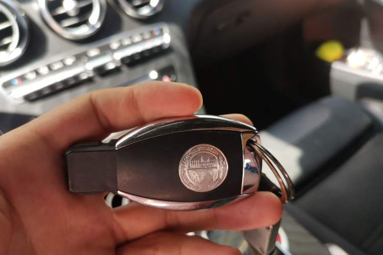 Used Mercedes-Benz GLC AMG 2018 AMG GLC 63 4MATIC+ Vehicle Key