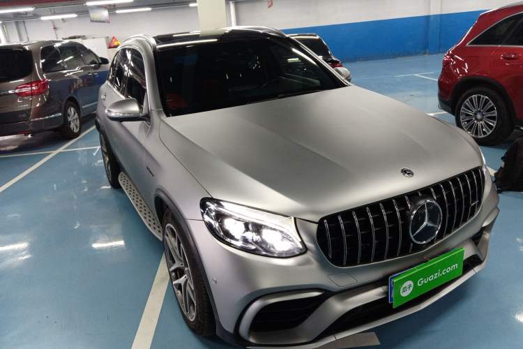 Used Mercedes-Benz GLC AMG 2018 AMG GLC 63 4MATIC+ Exterior 2