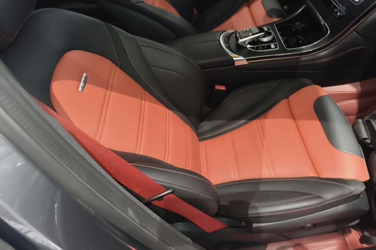 Used Mercedes-Benz GLC AMG 2018 AMG GLC 63 4MATIC+ Interior 8