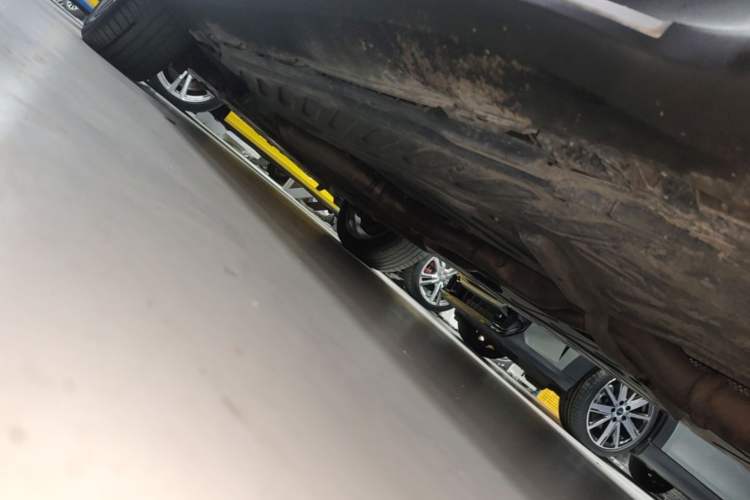 Used Mercedes-Benz GLC AMG 2018 AMG GLC 63 4MATIC+ Left Side Sill