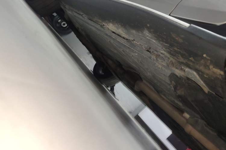 Used Mercedes-Benz GLC AMG 2018 AMG GLC 63 4MATIC+ Right Side Sill