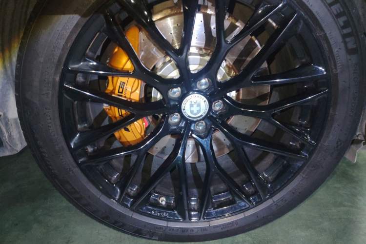 Used Mercedes-Benz GLC AMG 2018 AMG GLC 63 4MATIC+ Right Front Wheel Hub