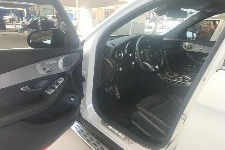 Used Mercedes-Benz GLC AMG 2018 AMG GLC 63 4MATIC+ Driver Seat