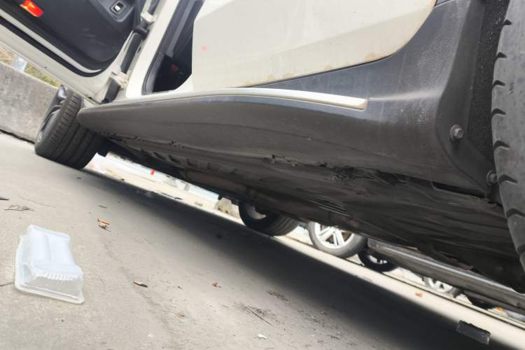 Used Mercedes-Benz GLC AMG 2018 AMG GLC 63 4MATIC+ Left Side Sill