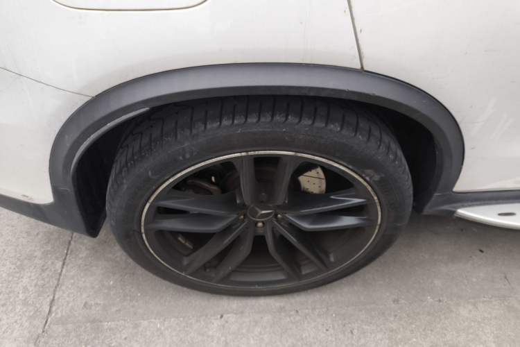 Used Mercedes-Benz GLC AMG 2018 AMG GLC 63 4MATIC+ Right Rear Wheel Hub