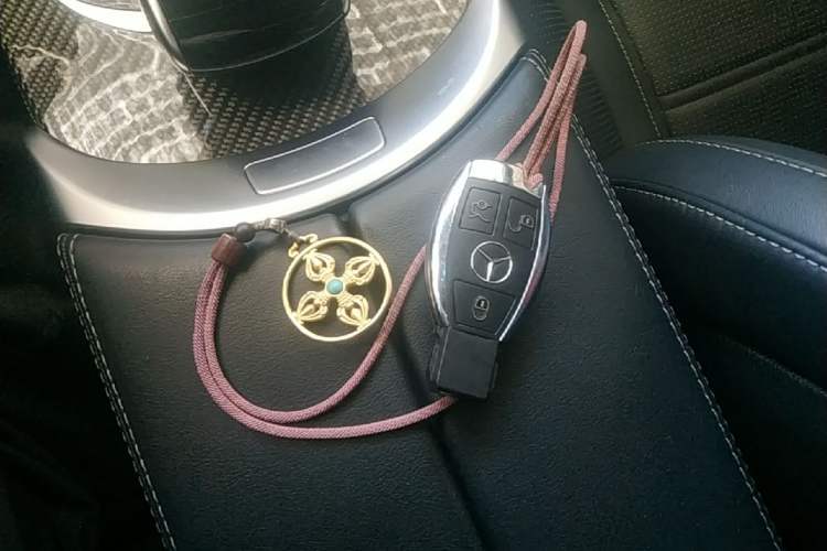 Used Mercedes-Benz GLC AMG 2018 AMG GLC 63 4MATIC+ Vehicle Key