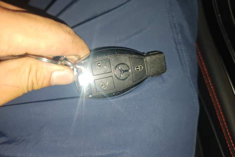 Used Mercedes-Benz GLC AMG 2018 AMG GLC 63 4MATIC+ Vehicle Key