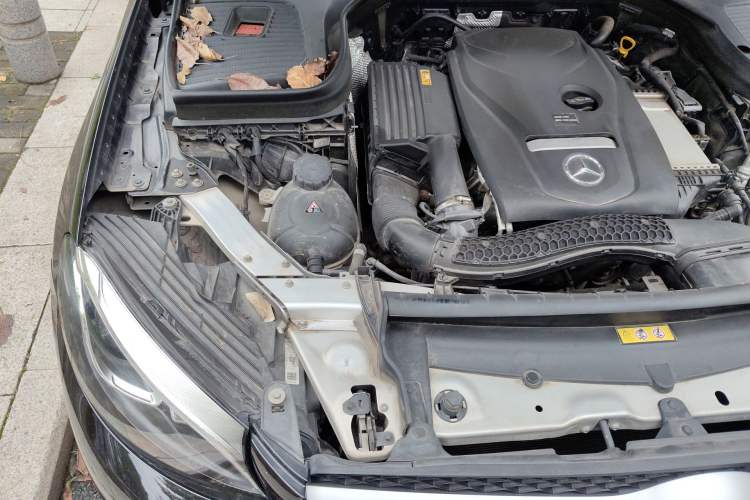 Used Mercedes-Benz GLC AMG  Engine Bay Right