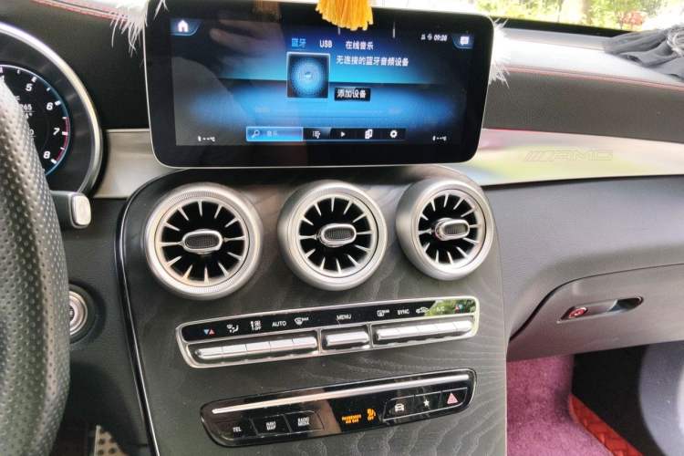 Used Mercedes-Benz GLC AMG 2020 AMG GLC 43 4MATIC Audio And AC Panel