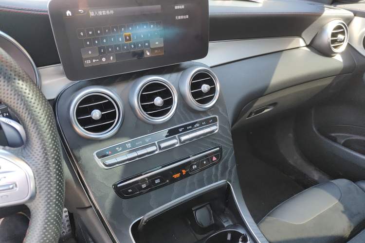 Used Mercedes-Benz GLC AMG 2020 AMG GLC 43 4MATIC Audio And AC Panel