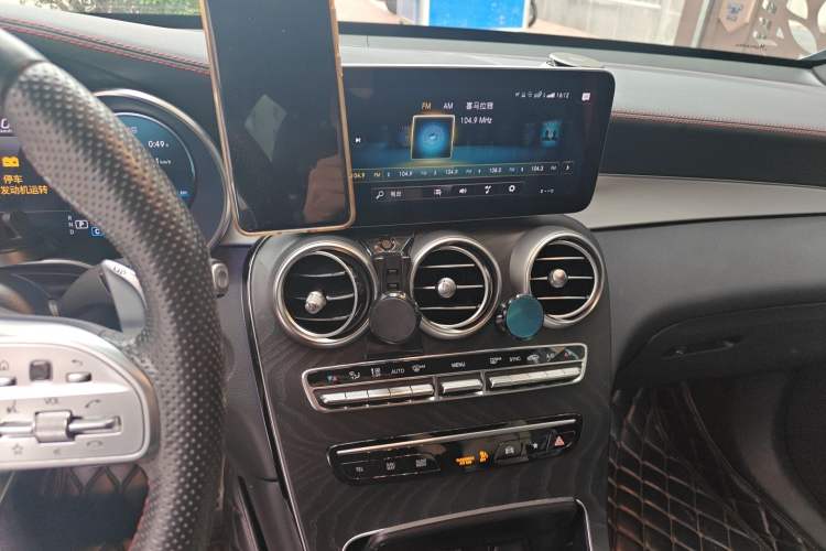 Used Mercedes-Benz GLC AMG 2020 AMG GLC 43 4MATIC Audio And AC Panel