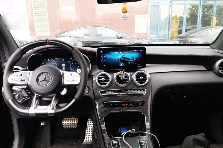 Used Mercedes-Benz GLC AMG 2020 AMG GLC 43 4MATIC Center Console