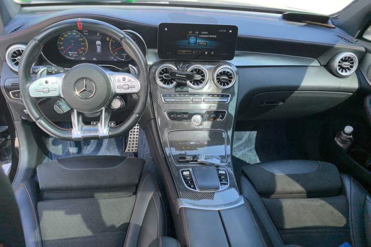 Used Mercedes-Benz GLC AMG 2020 AMG GLC 43 4MATIC Center Console