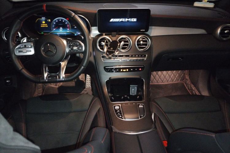 Used Mercedes-Benz GLC AMG 2020 AMG GLC 43 4MATIC Center Console
