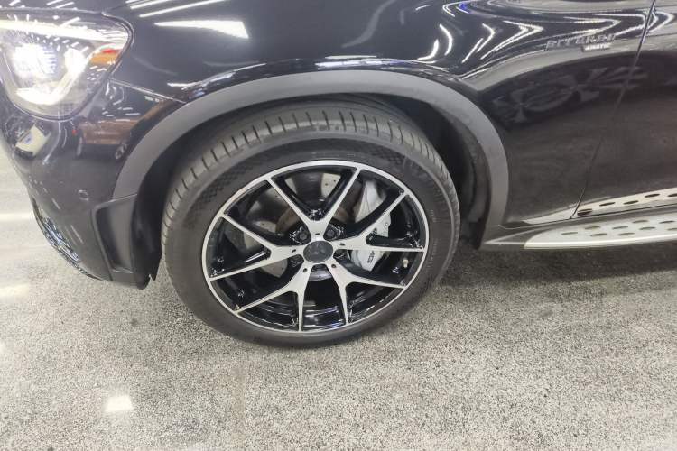 Used Mercedes-Benz GLC AMG 2020 AMG GLC 43 4MATIC Exterior 7