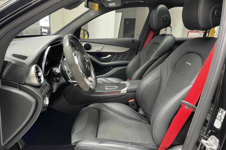 Used Mercedes-Benz GLC AMG 2020 AMG GLC 63 4MATIC+ Interior 2