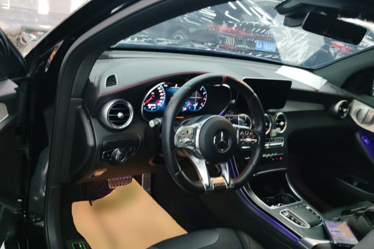 Used Mercedes-Benz GLC AMG 2020 AMG GLC 43 4MATIC Interior 2