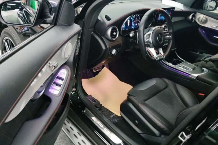 Used Mercedes-Benz GLC AMG 2020 AMG GLC 43 4MATIC Interior 3
