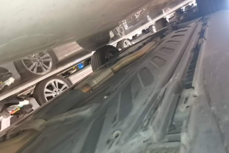 Used Mercedes-Benz GLC AMG 2020 AMG GLC 43 4MATIC Left Side Sill