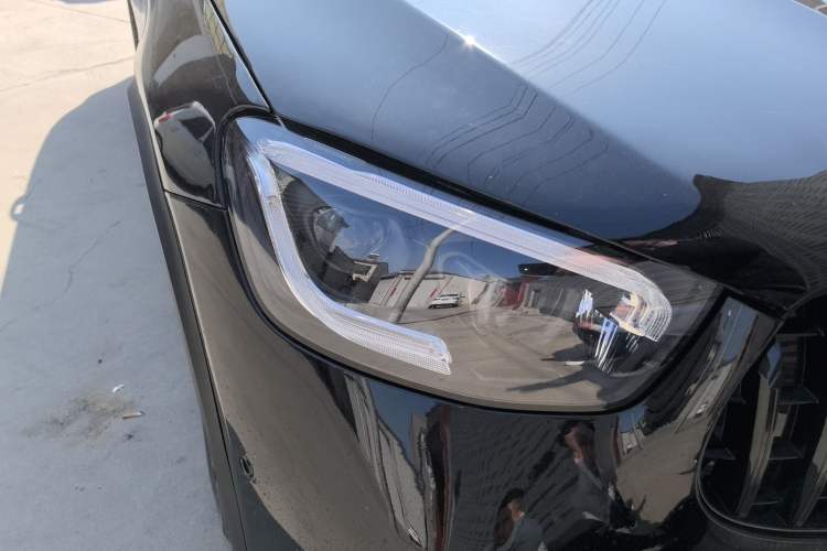 Used Mercedes-Benz GLC AMG 2020 AMG GLC 43 4MATIC Right Front Headlight