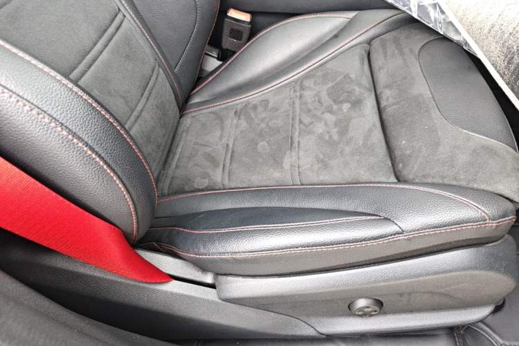 Used Mercedes-Benz GLC AMG 2020 AMG GLC 43 4MATIC Right Front Seat