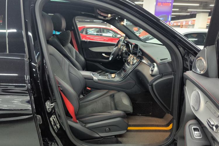 Used Mercedes-Benz GLC AMG 2020 AMG GLC 43 4MATIC Right Front Seat