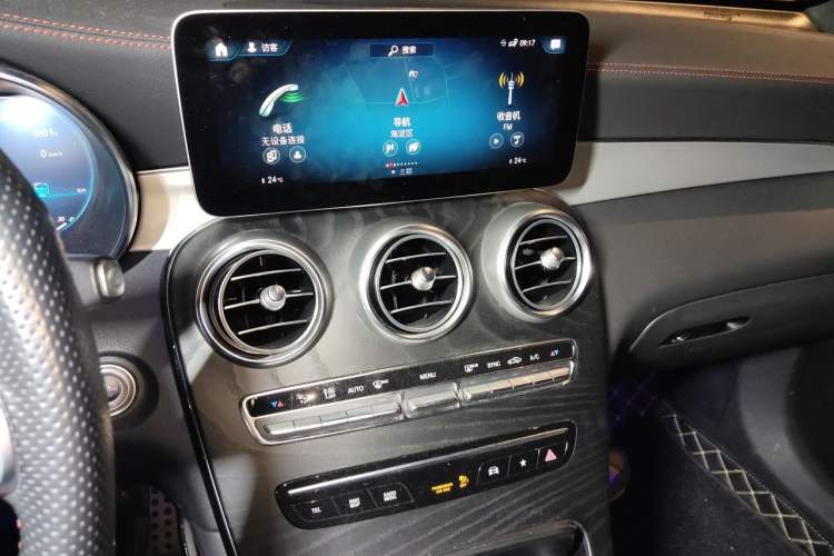 Used Mercedes-Benz GLC AMG 2020 AMG GLC 43 4MATIC Audio And AC Panel