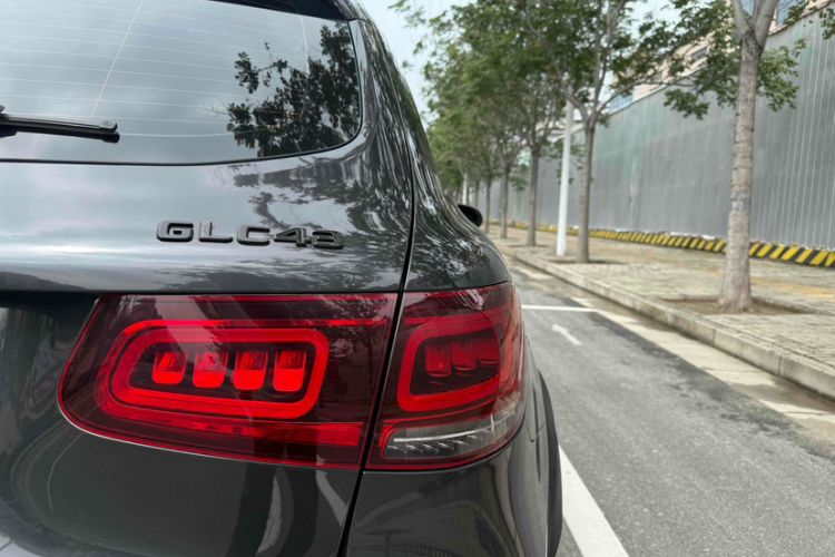 Used Mercedes-Benz GLC AMG 2020 AMG GLC 43 4MATIC Exterior 7