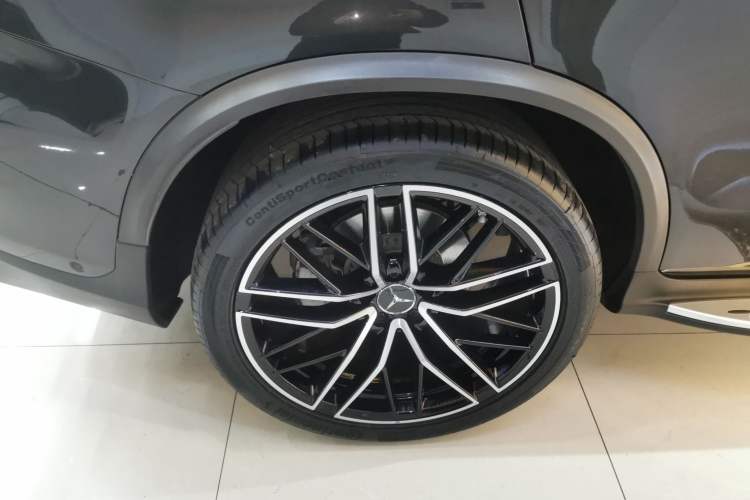 Used Mercedes-Benz GLC AMG 2020 AMG GLC 43 4MATIC Exterior 8