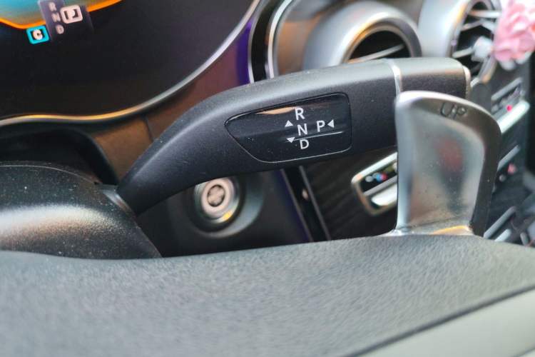 Used Mercedes-Benz GLC AMG 2020 AMG GLC 43 4MATIC Gear Lever