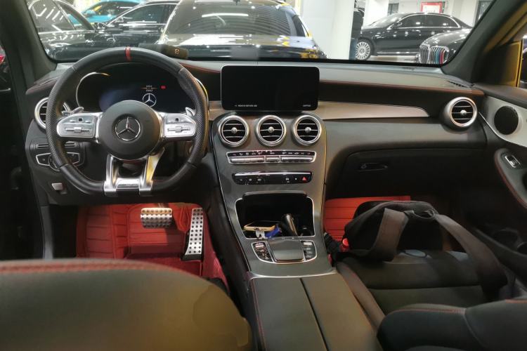 Used Mercedes-Benz GLC AMG 2020 AMG GLC 43 4MATIC Interior 2
