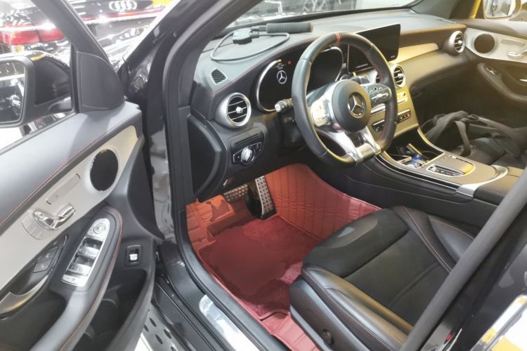 Used Mercedes-Benz GLC AMG 2020 AMG GLC 43 4MATIC Interior 3
