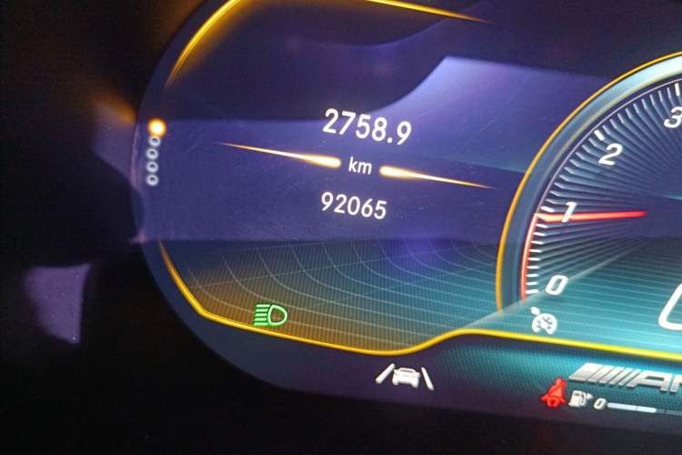 Used Mercedes-Benz GLC AMG 2020 AMG GLC 43 4MATIC Odometer Close Up