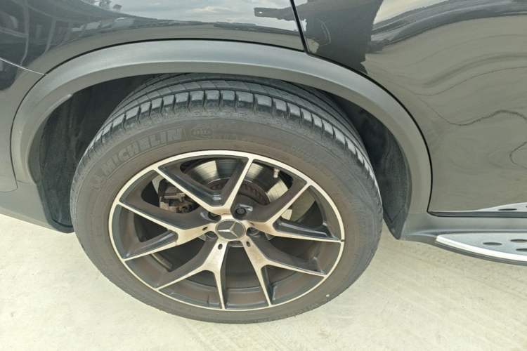 Used Mercedes-Benz GLC AMG 2020 AMG GLC 43 4MATIC Right Rear Wheel Hub