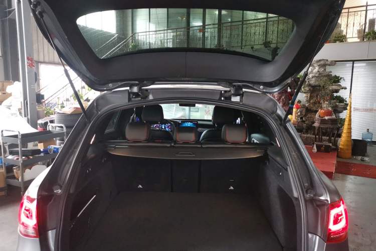Used Mercedes-Benz GLC AMG 2020 AMG GLC 43 4MATIC Trunk