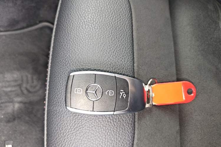 Used Mercedes-Benz GLC AMG 2020 AMG GLC 43 4MATIC Vehicle Key