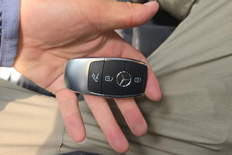 Used Mercedes-Benz GLC AMG 2020 AMG GLC 43 4MATIC Vehicle Key