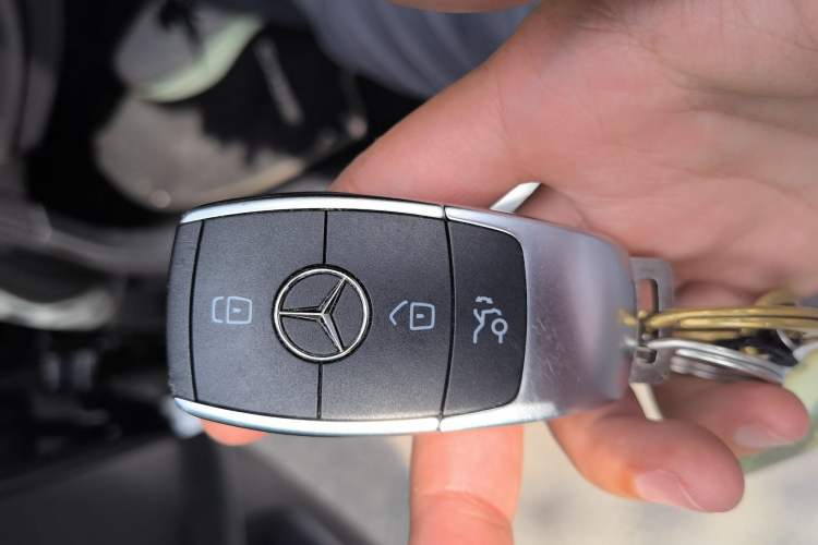 Used Mercedes-Benz GLC AMG 2020 AMG GLC 43 4MATIC Vehicle Key