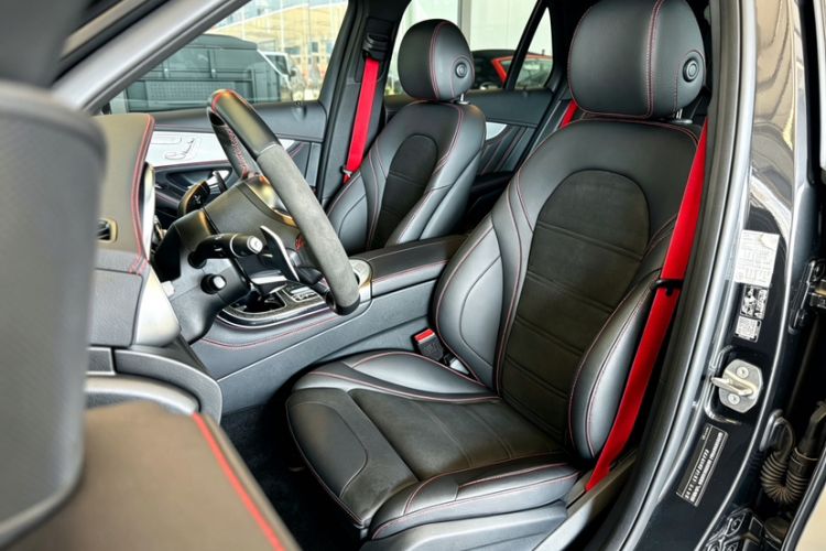Used Mercedes-Benz GLC AMG 2020 AMG GLC 43 4MATIC Interior 2