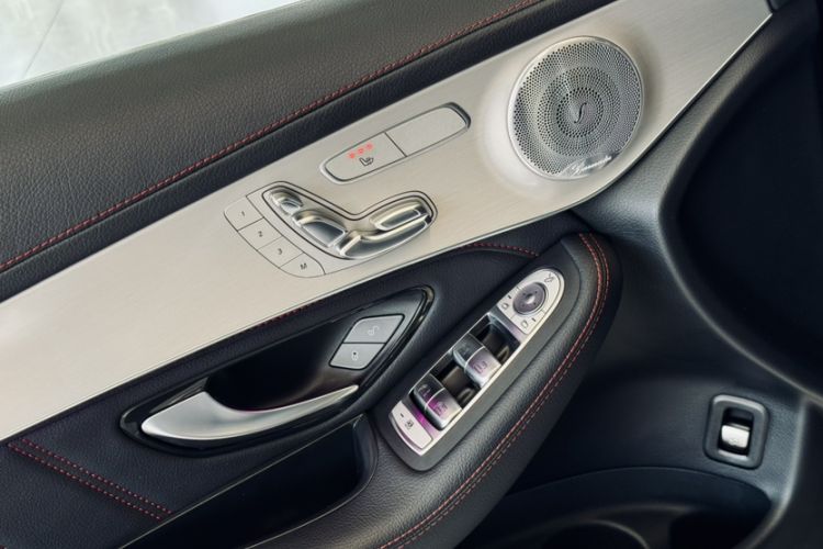 Used Mercedes-Benz GLC AMG 2020 AMG GLC 43 4MATIC Interior 8