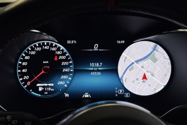 Used Mercedes-Benz GLC AMG 2020 AMG GLC 43 4MATIC Odometer Close Up