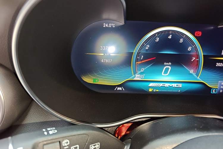 Used Mercedes-Benz GLC AMG 2020 AMG GLC 43 4MATIC Odometer Close Up