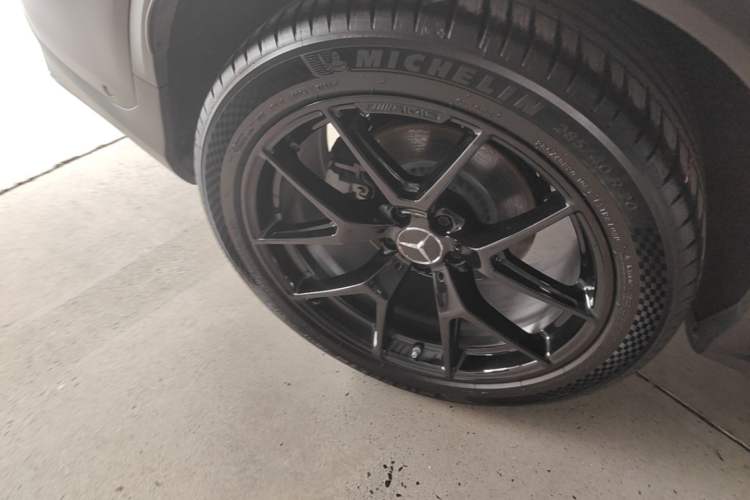 Used Mercedes-Benz GLC AMG 2020 AMG GLC 43 4MATIC Right Rear Wheel Hub