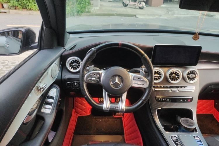 Used Mercedes-Benz GLC AMG 2020 AMG GLC 43 4MATIC Steering Wheel