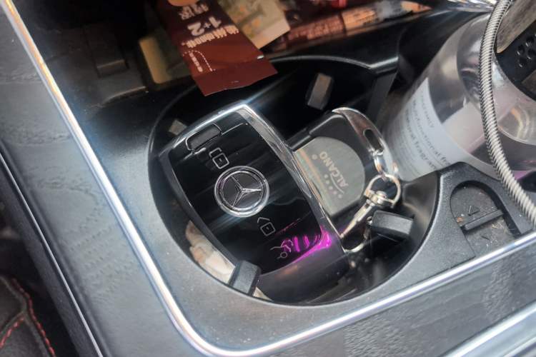 Used Mercedes-Benz GLC AMG 2020 AMG GLC 43 4MATIC Vehicle Key