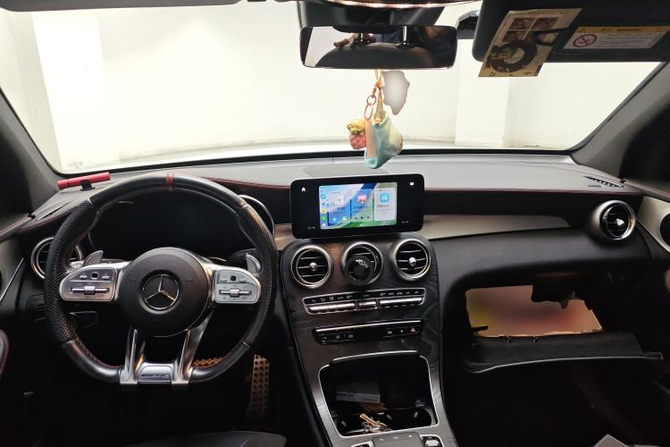 Used Mercedes-Benz GLC AMG 2020 AMG GLC 43 4MATIC Center Console