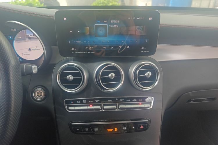 Used Mercedes-Benz GLC AMG 2022 AMG GLC 43 4MATIC Audio And AC Panel