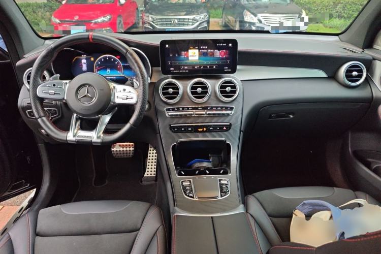 Used Mercedes-Benz GLC AMG 2022 AMG GLC 43 4MATIC Center Console
