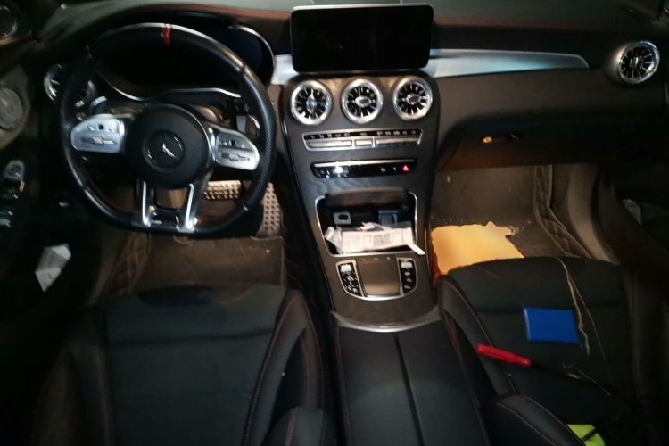 Used Mercedes-Benz GLC AMG 2022 AMG GLC 43 4MATIC Center Console