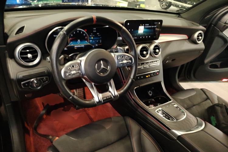 Used Mercedes-Benz GLC AMG 2022 AMG GLC 43 4MATIC Center Console